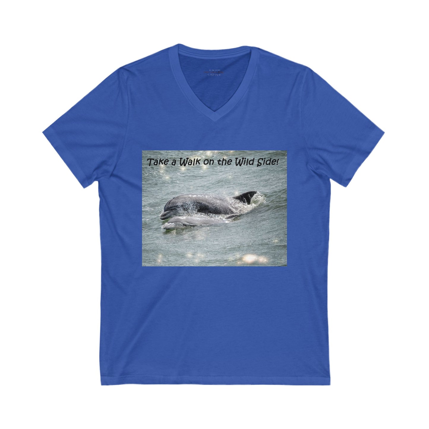 Playful dolphin and baby in the ocean - V-Neck Tee-shirt