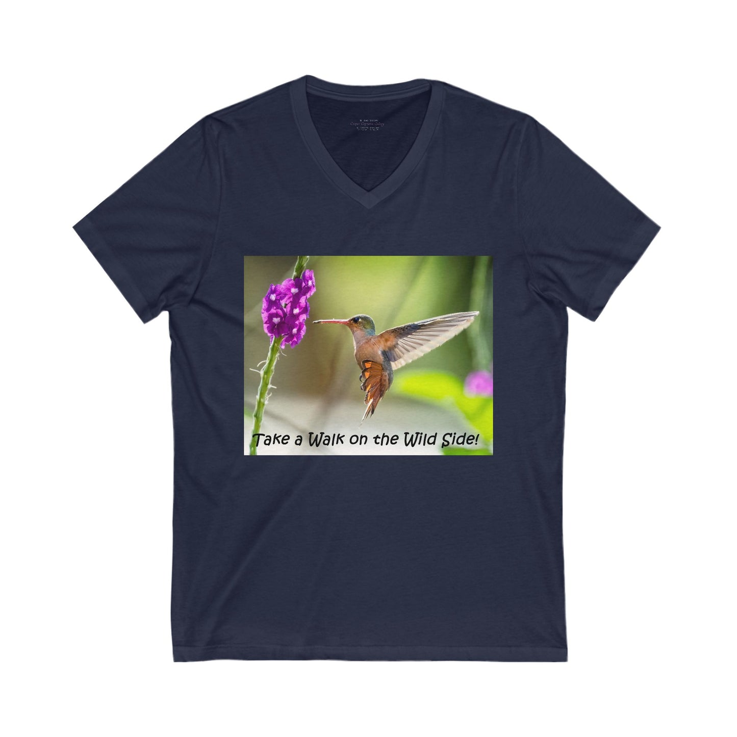 Costa Rican Rufous-Tailed Hummingbird sipping from a flower - V-Neck Tee-Shirt