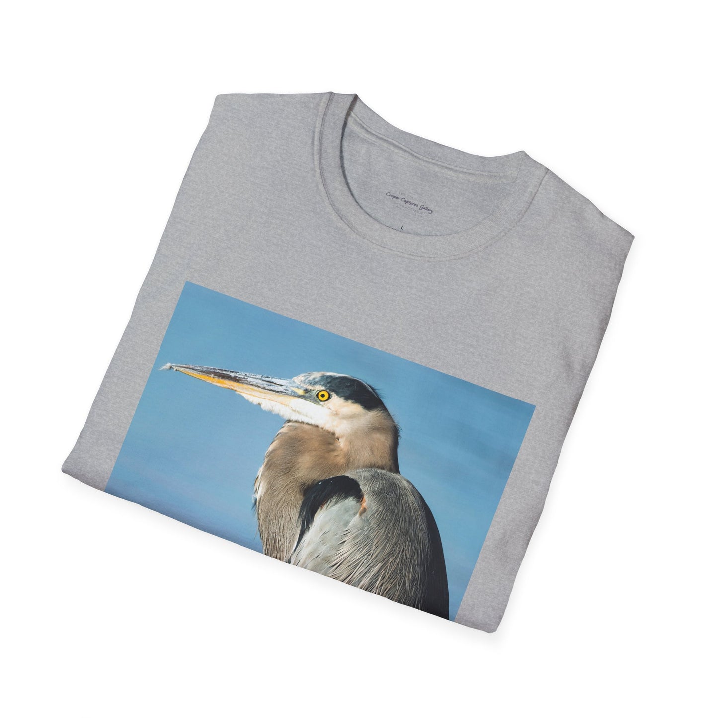 Stunning Great Blue Heron head study - T-shirt