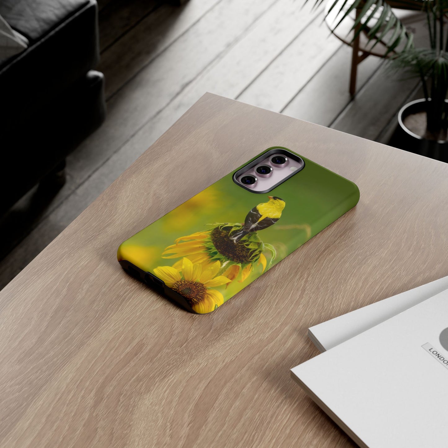 Goldfinch – Tough Phone Case