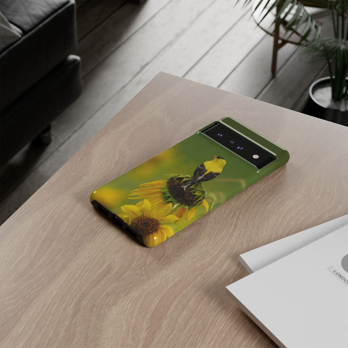 Goldfinch – Tough Phone Case