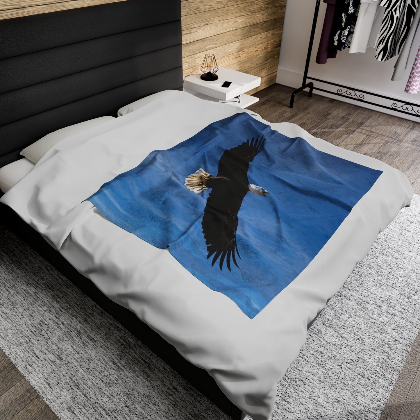 Eagle in Flight - Velvet Blanket