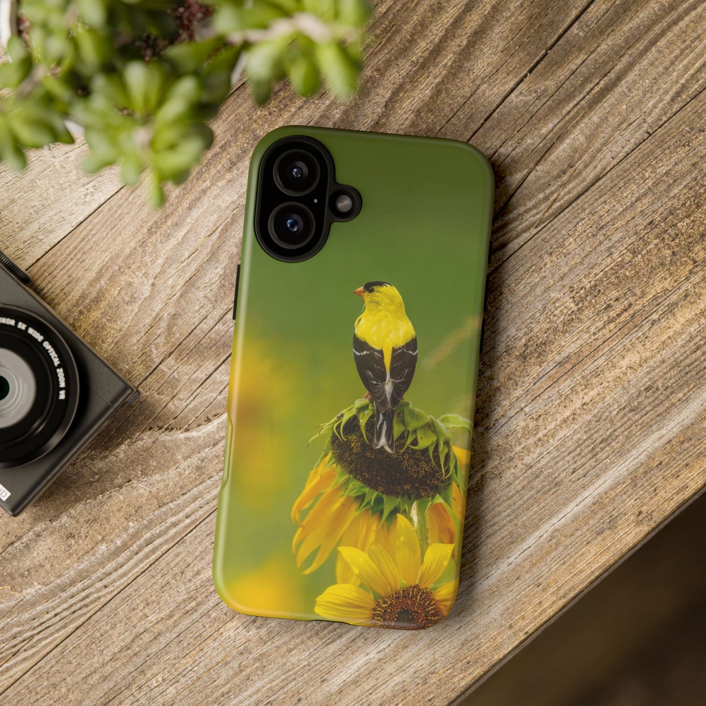 Goldfinch – Tough Phone Case