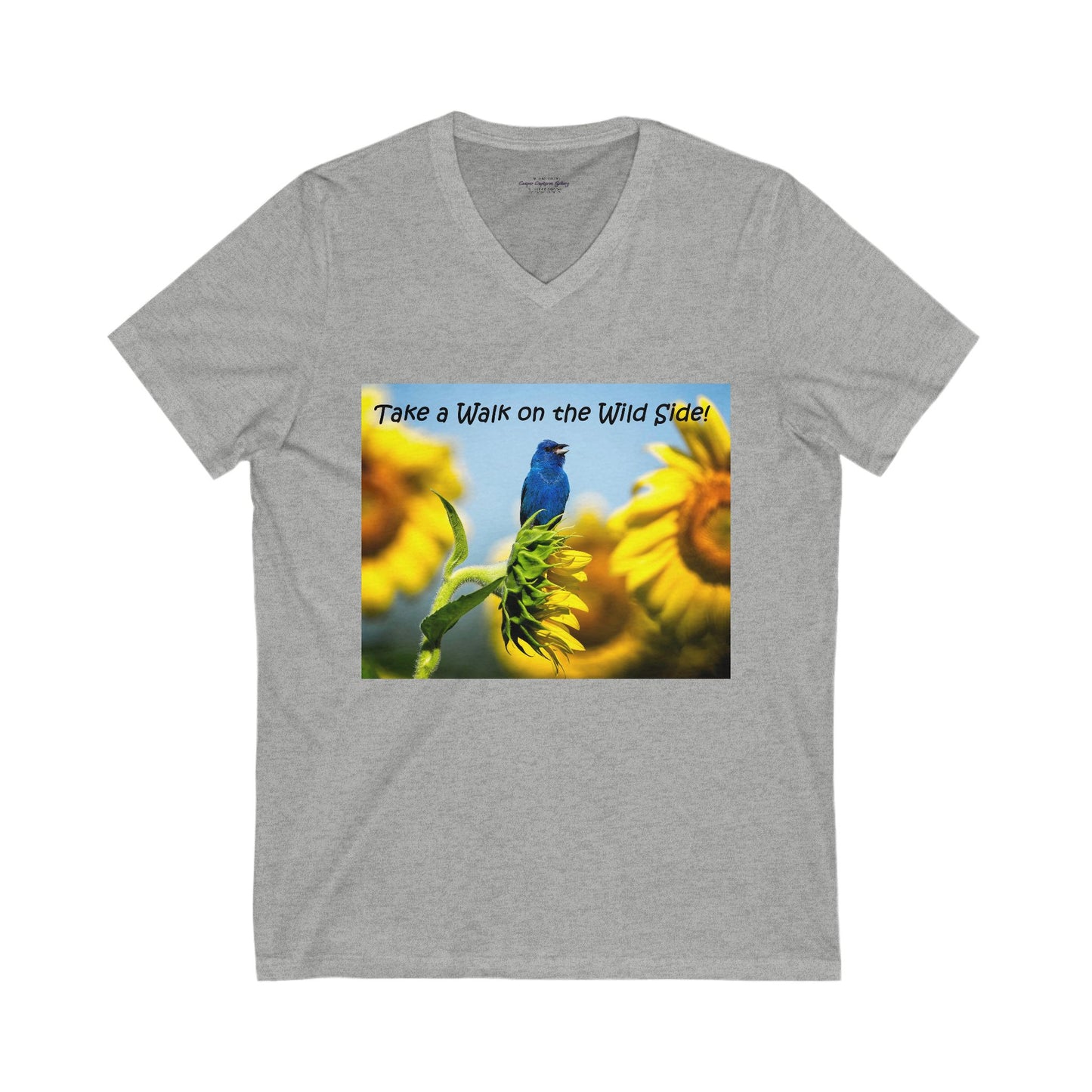 Indigo bunting on a sunflower against a blue sky - V-Neck Tee-Shirt