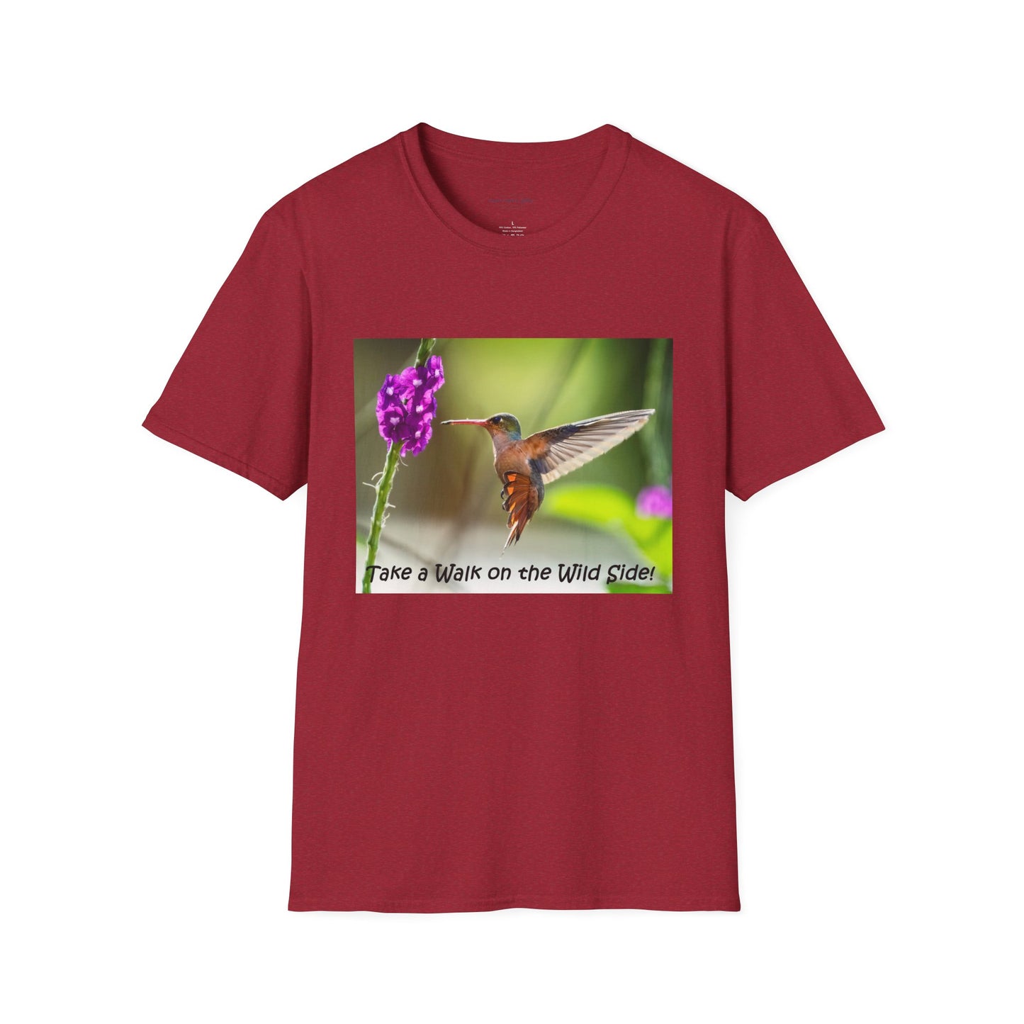 Costa Rican Rufous-tailed hummingbird in flight - T-shirt