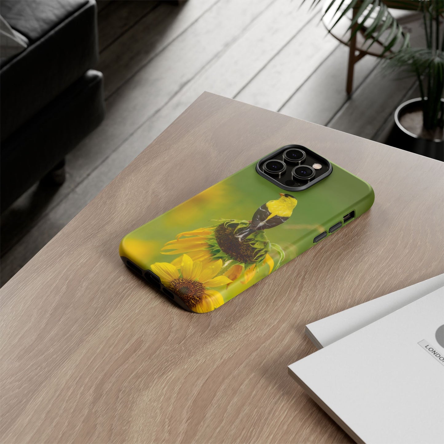Goldfinch – Tough Phone Case