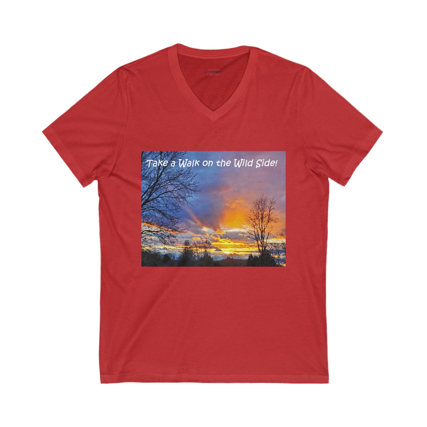 Gorgeous colorful sunset with perfect rays of light - V-Neck Tee-Shirt