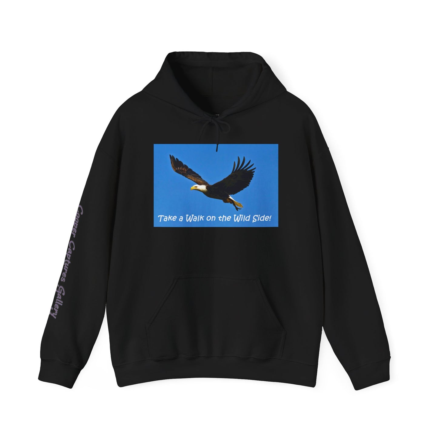 American Bald Eagle in Flight - Heavy Blend™ Hooded Sweatshirt