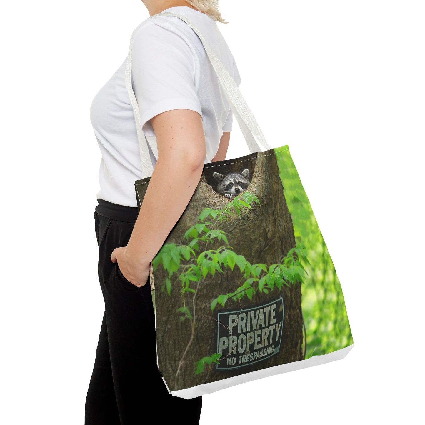 Whimsical Raccoon Tote Bag – Nature Lover’s Eco-Friendly Bag