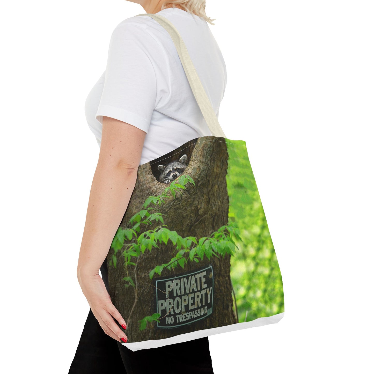 Whimsical Raccoon Tote Bag – Nature Lover’s Eco-Friendly Bag