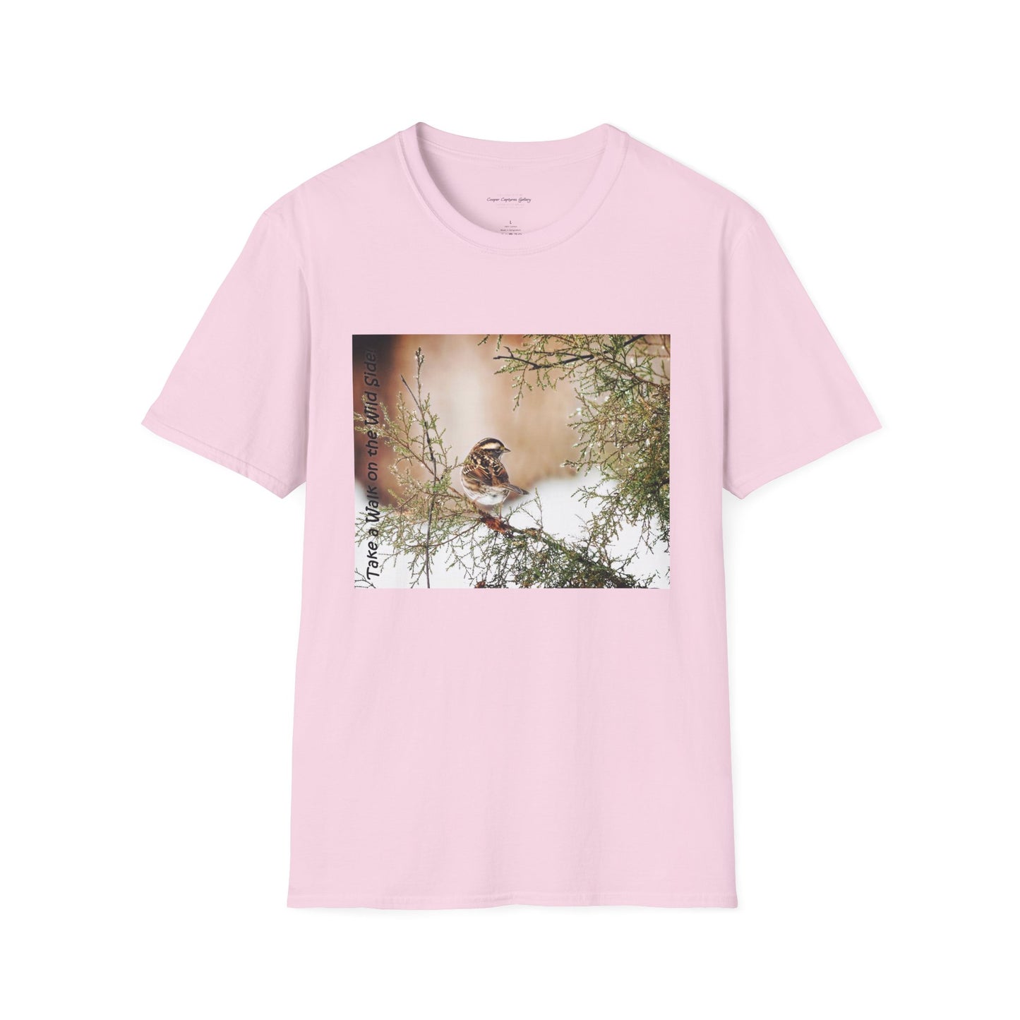 Sparrow sitting in an evergreen surrounded by snow - T-shirt