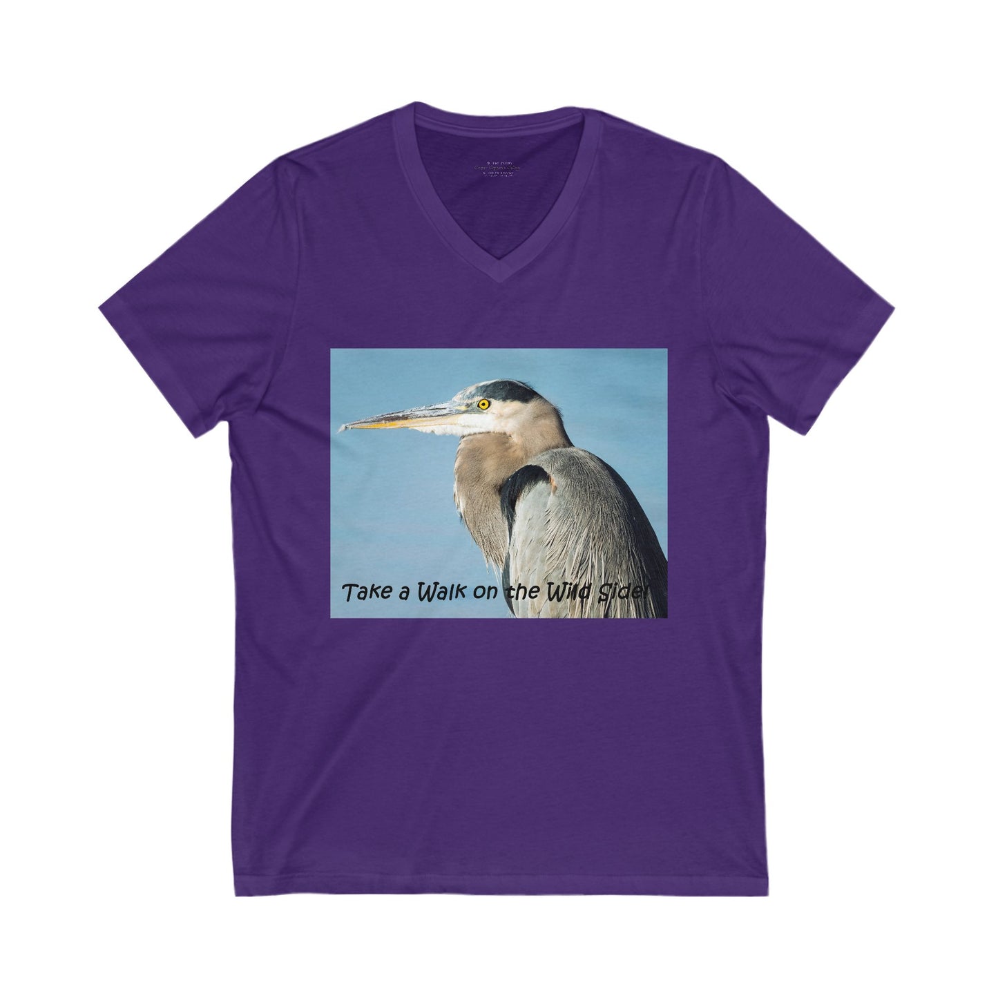 Stunning Great Blue Heron head study - V-Neck Tee-shirt