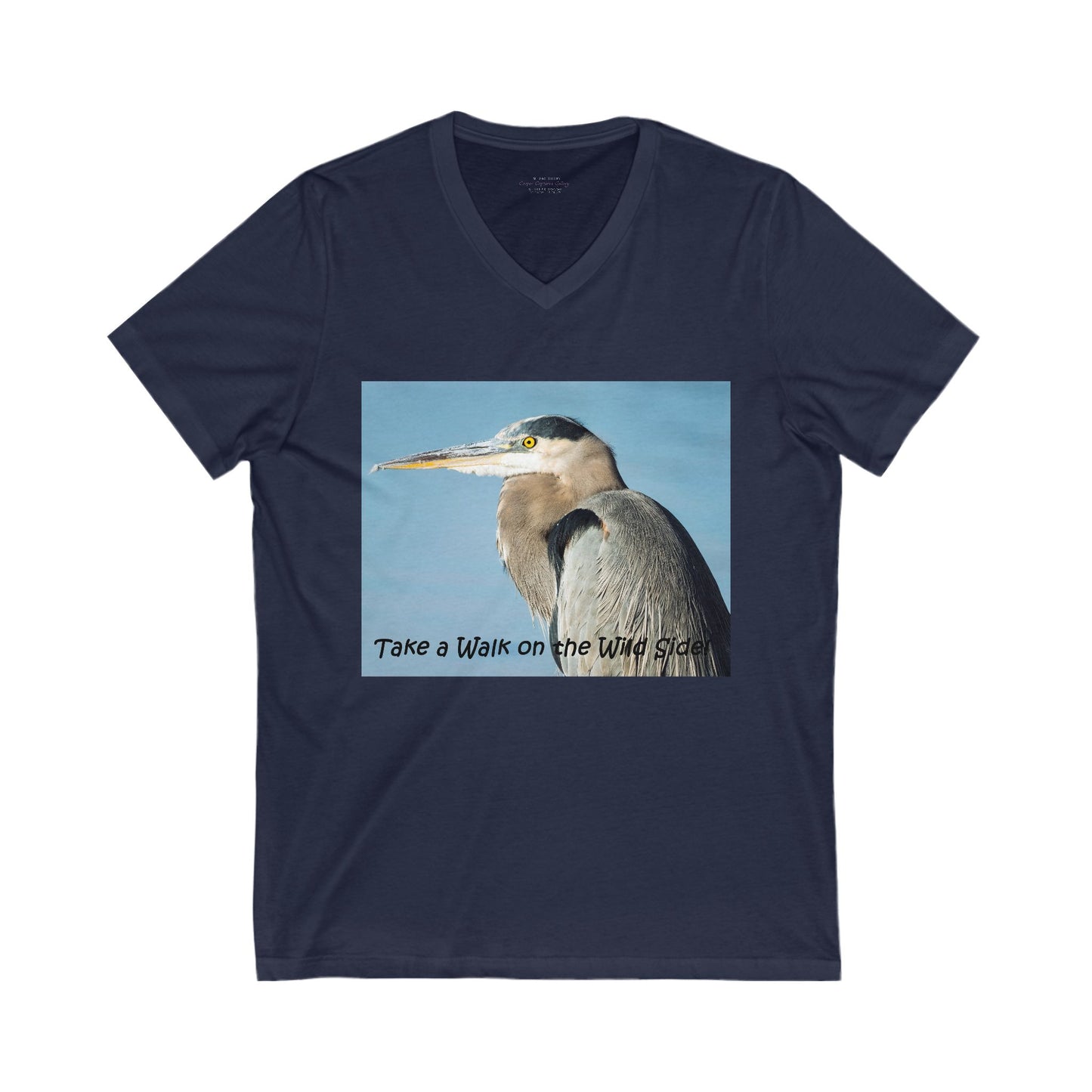 Stunning Great Blue Heron head study - V-Neck Tee-shirt