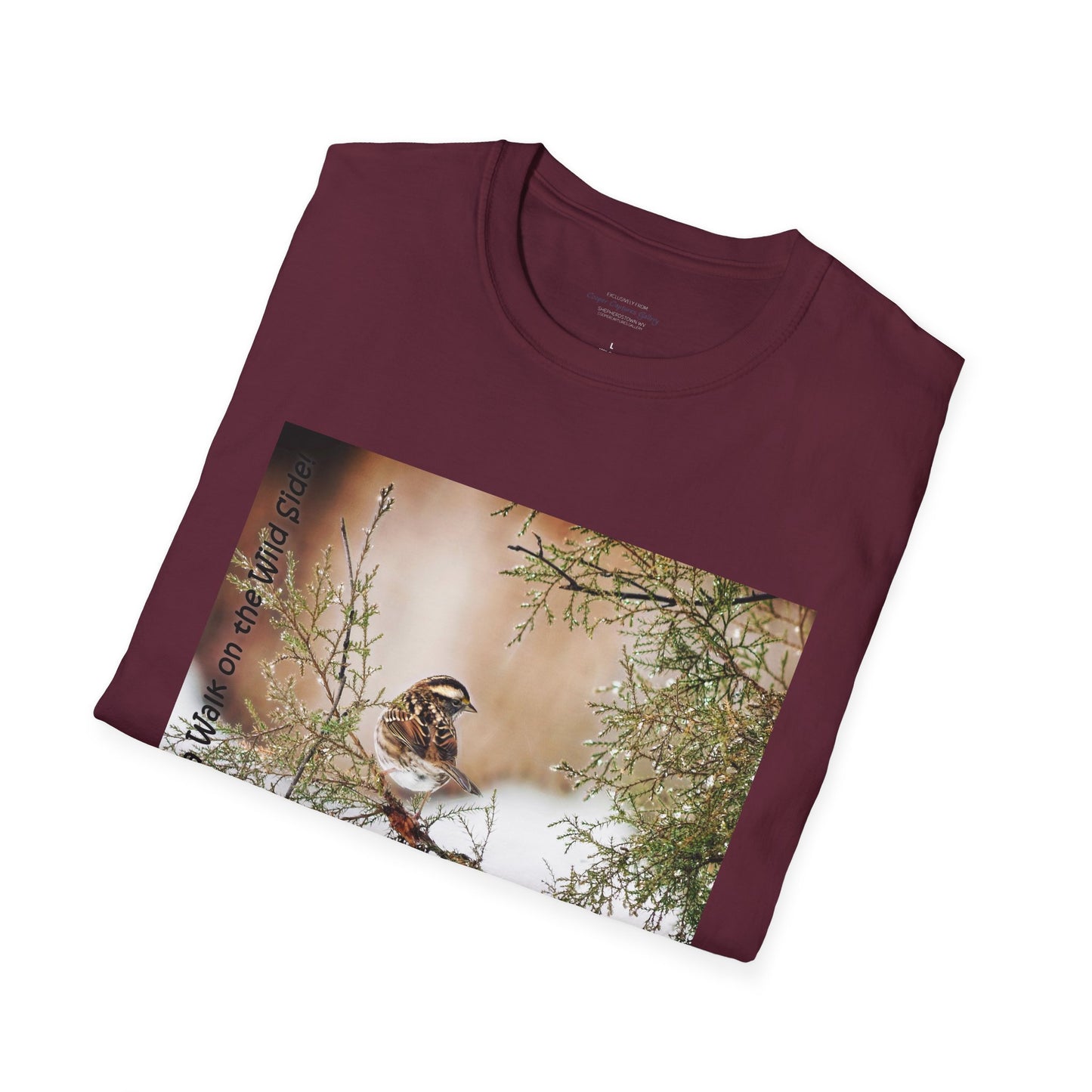 Sparrow sitting in an evergreen surrounded by snow - T-shirt
