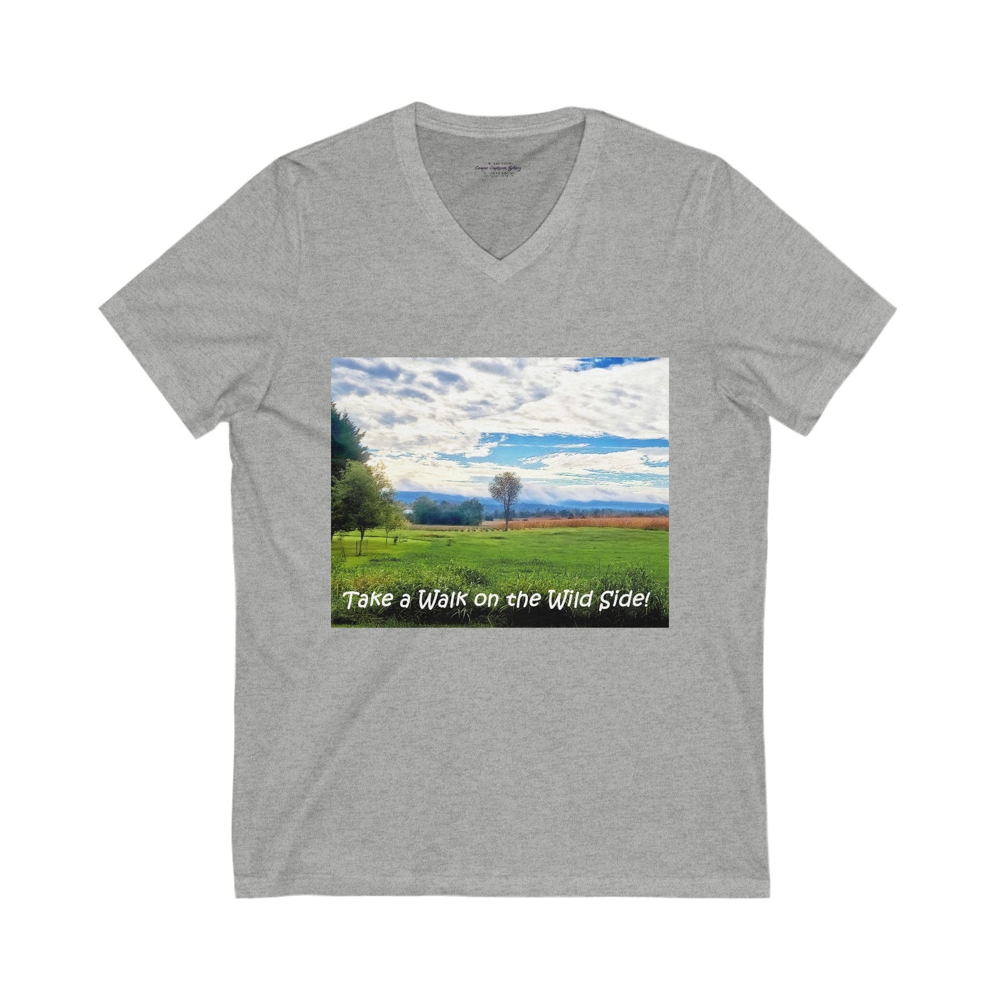 Sunrise sky in spring - V-Neck Tee-Shirt