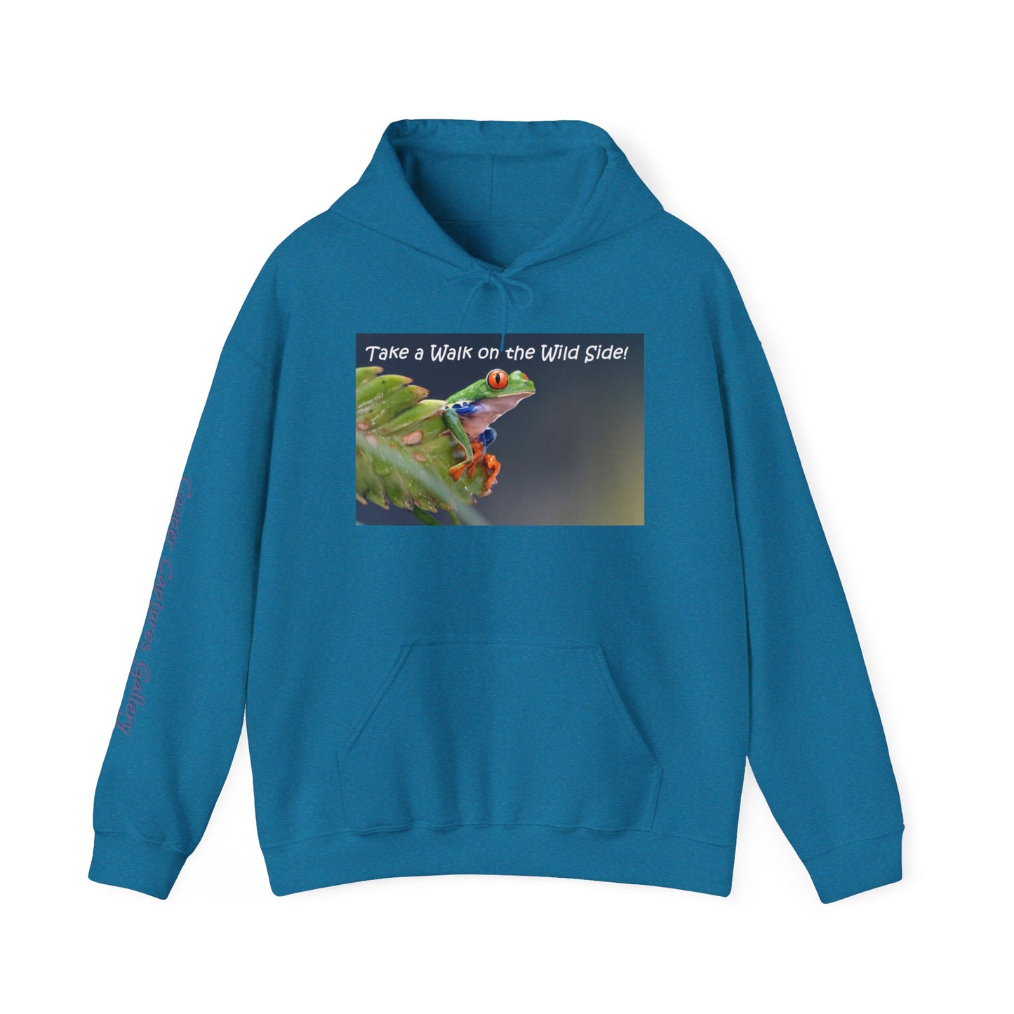 Costa Rican Red-Eyed Tree Frog in a leaf - Heavy Blend™ Hooded Sweatshirt