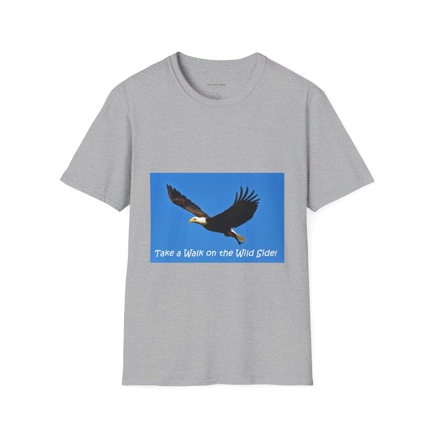 American Bald Eagle in flight - T-shirt