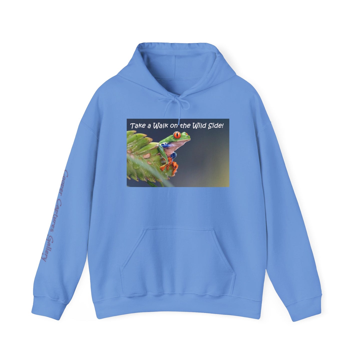 Costa Rican Red-Eyed Tree Frog in a leaf - Heavy Blend™ Hooded Sweatshirt