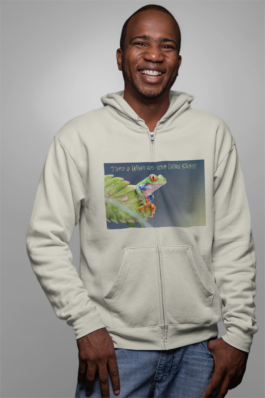 Costa Rican Red-Eyed Tree Frog in a leaf - Heavy Blend™ Hooded Sweatshirt