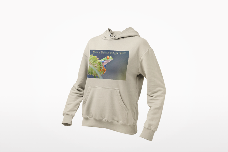 Costa Rican Red-Eyed Tree Frog in a leaf - Heavy Blend™ Hooded Sweatshirt