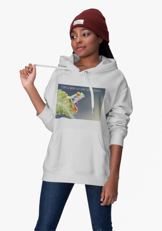 Costa Rican Red-Eyed Tree Frog in a leaf - Heavy Blend™ Hooded Sweatshirt