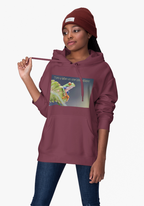 Costa Rican Red-Eyed Tree Frog in a leaf - Heavy Blend™ Hooded Sweatshirt