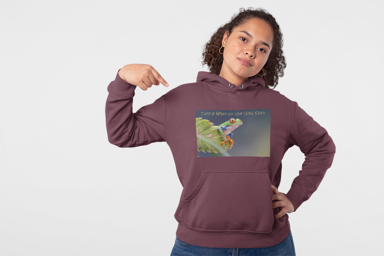 Costa Rican Red-Eyed Tree Frog in a leaf - Heavy Blend™ Hooded Sweatshirt
