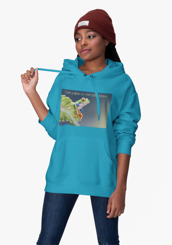 Costa Rican Red-Eyed Tree Frog in a leaf - Heavy Blend™ Hooded Sweatshirt