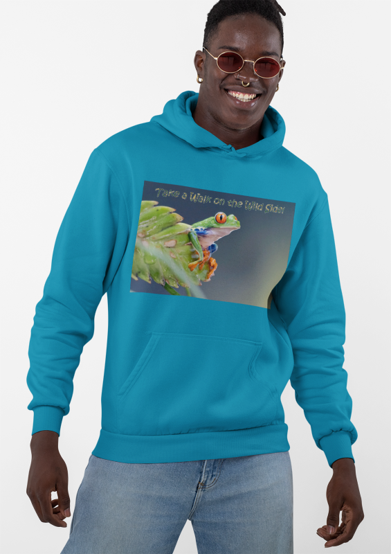 Costa Rican Red-Eyed Tree Frog in a leaf - Heavy Blend™ Hooded Sweatshirt
