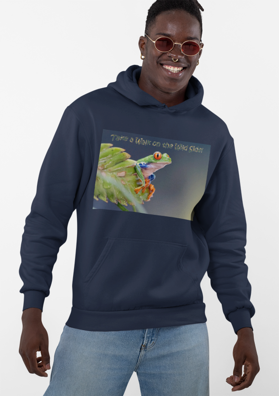 Costa Rican Red-Eyed Tree Frog in a leaf - Heavy Blend™ Hooded Sweatshirt