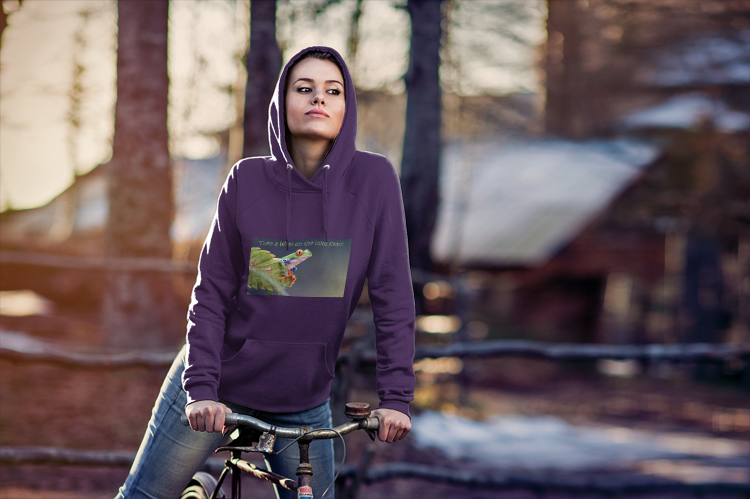 Costa Rican Red-Eyed Tree Frog in a leaf - Heavy Blend™ Hooded Sweatshirt