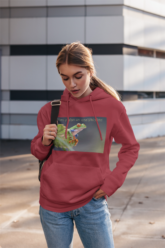 Costa Rican Red-Eyed Tree Frog in a leaf - Heavy Blend™ Hooded Sweatshirt