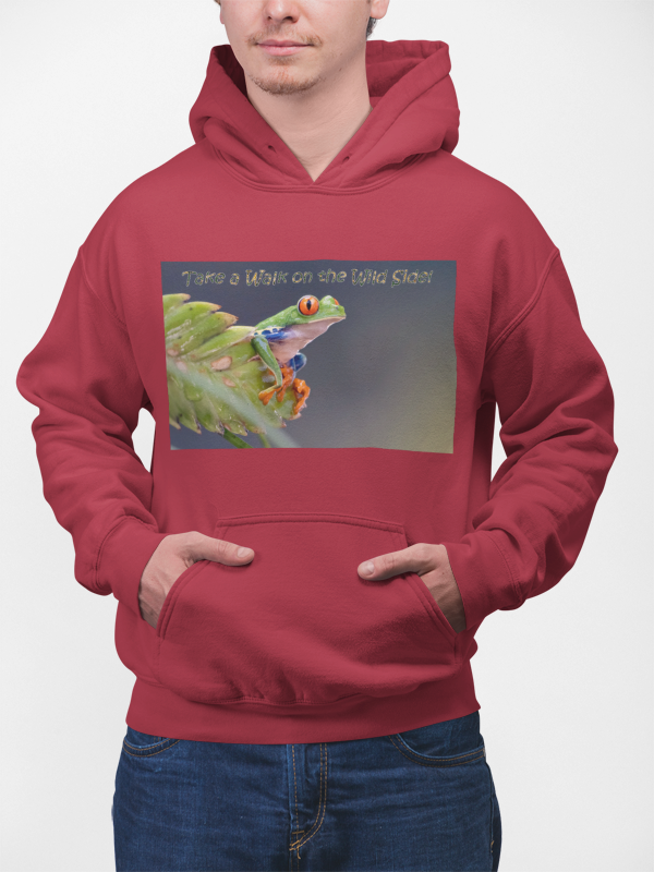 Costa Rican Red-Eyed Tree Frog in a leaf - Heavy Blend™ Hooded Sweatshirt