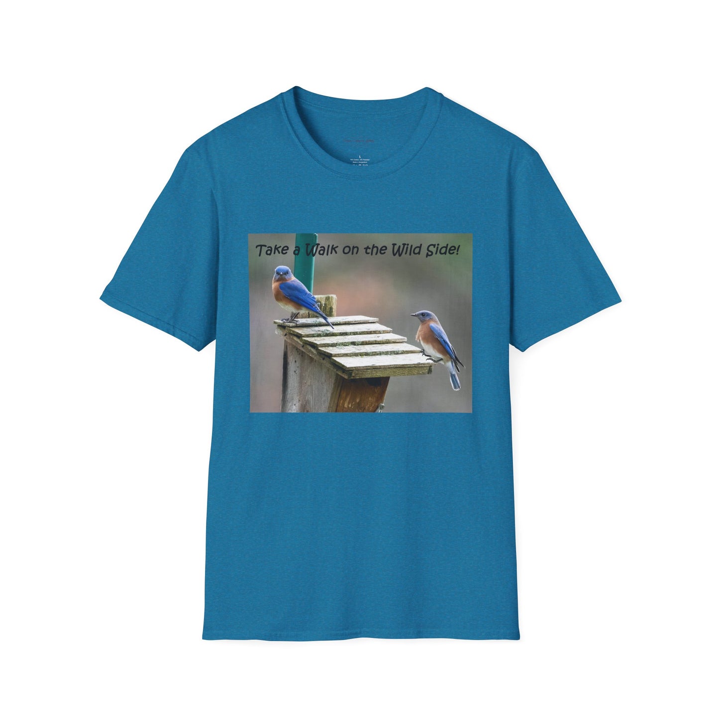 Bluebirds looking at real estate - T-shirt