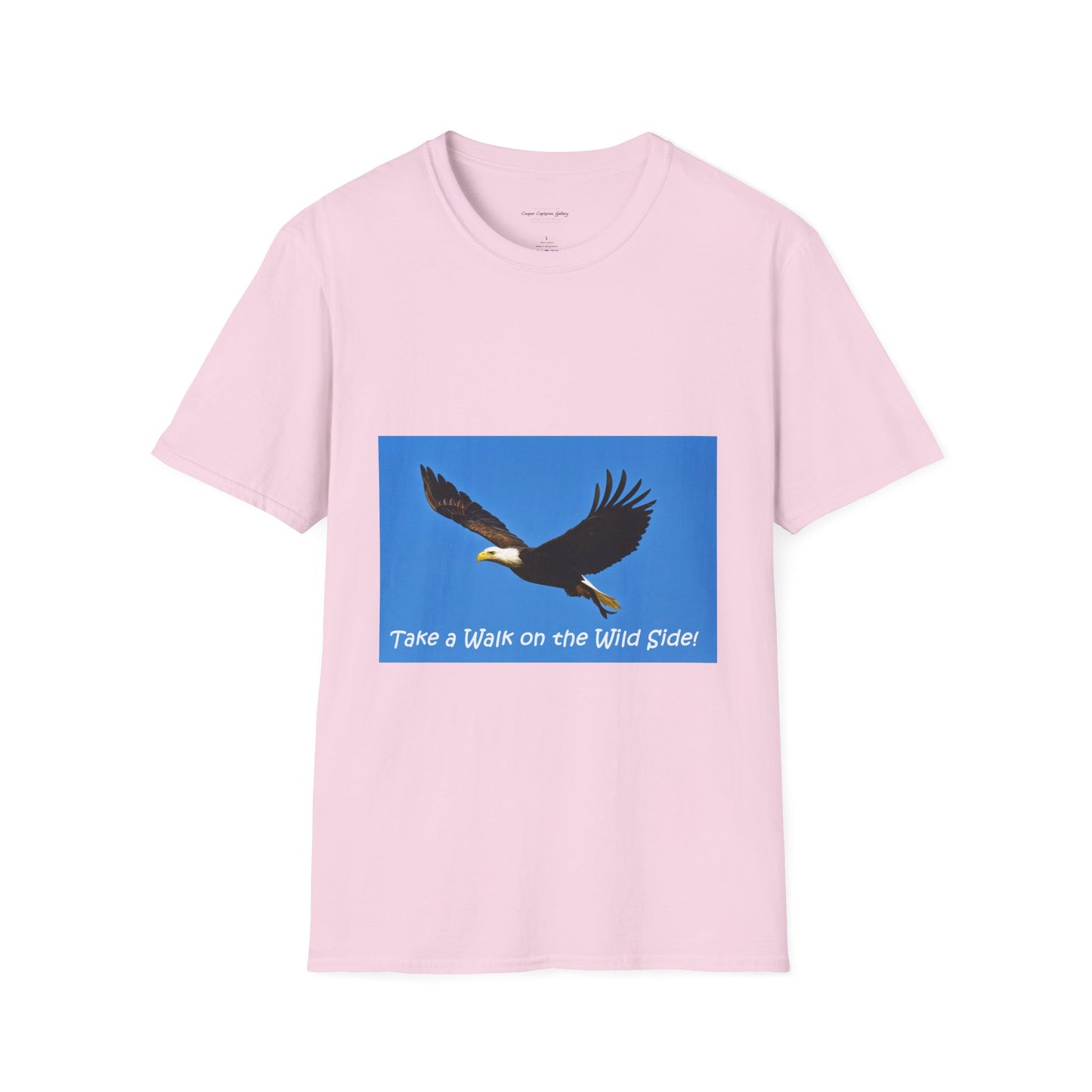 American Bald Eagle in flight - T-shirt