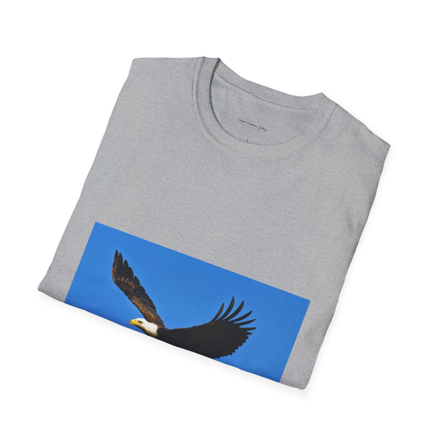American Bald Eagle in flight - T-shirt
