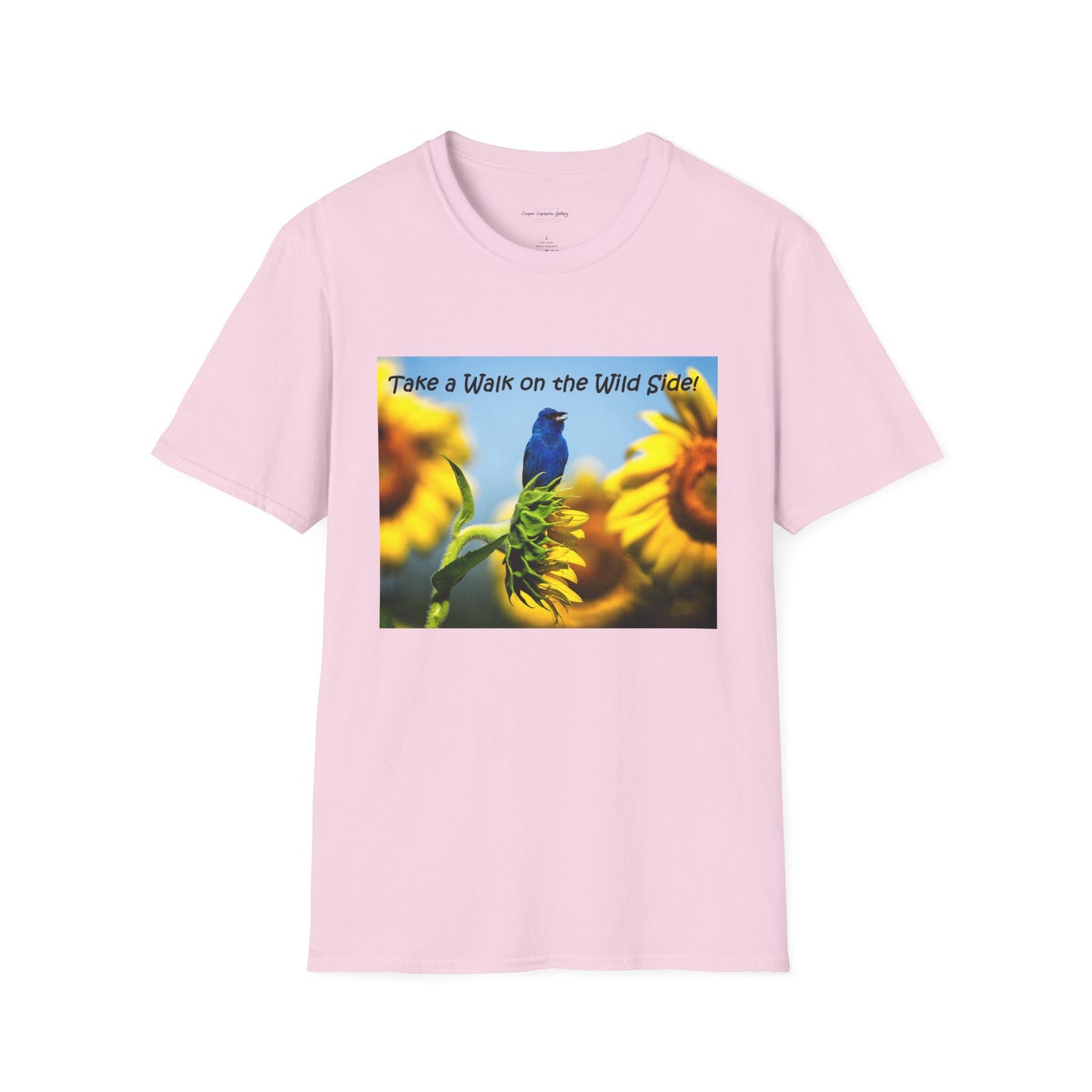 Indigo bunting on sunflowers with a blue sky - T-shirt