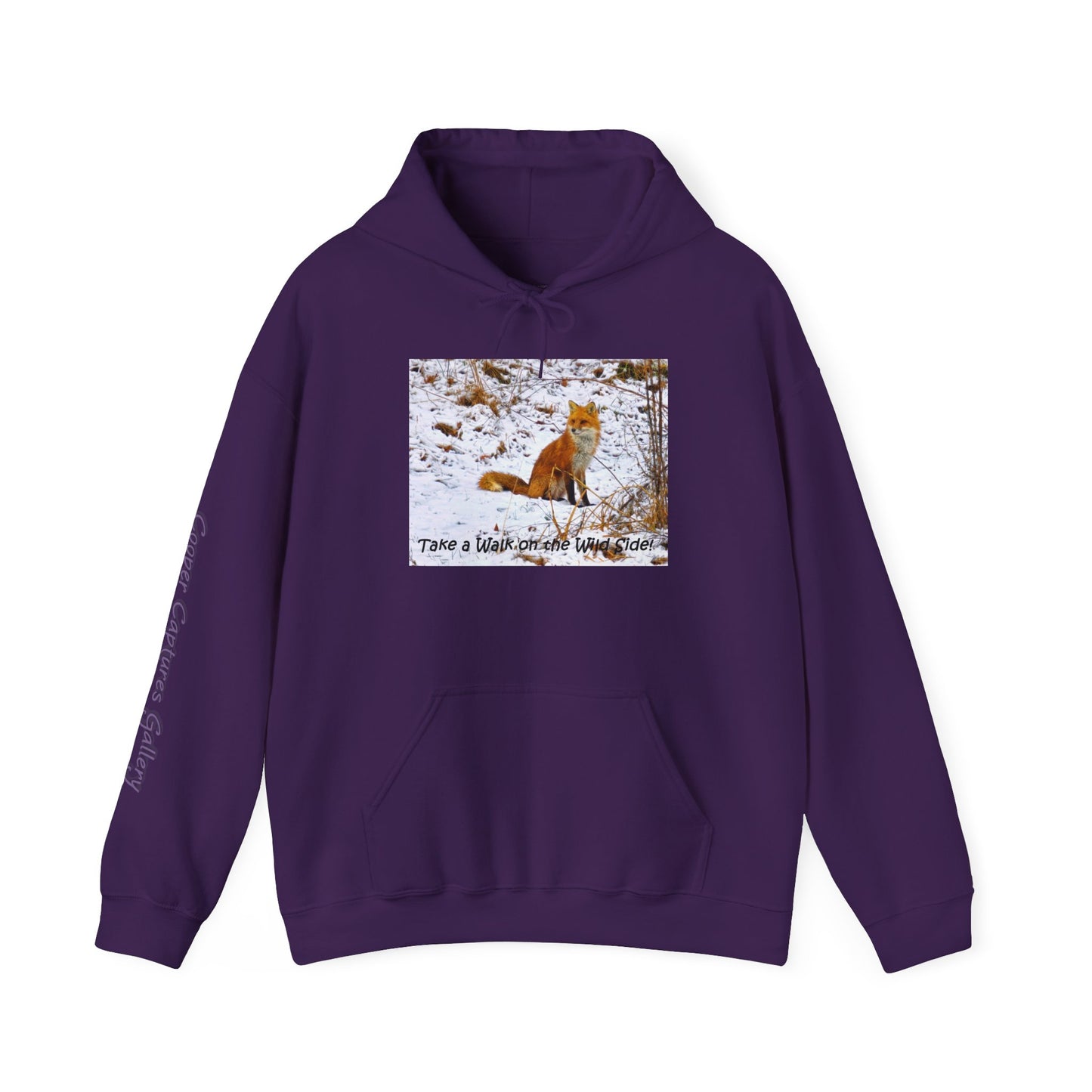 Red Fox in winter time - Heavy Blend™ Hooded Sweatshirt