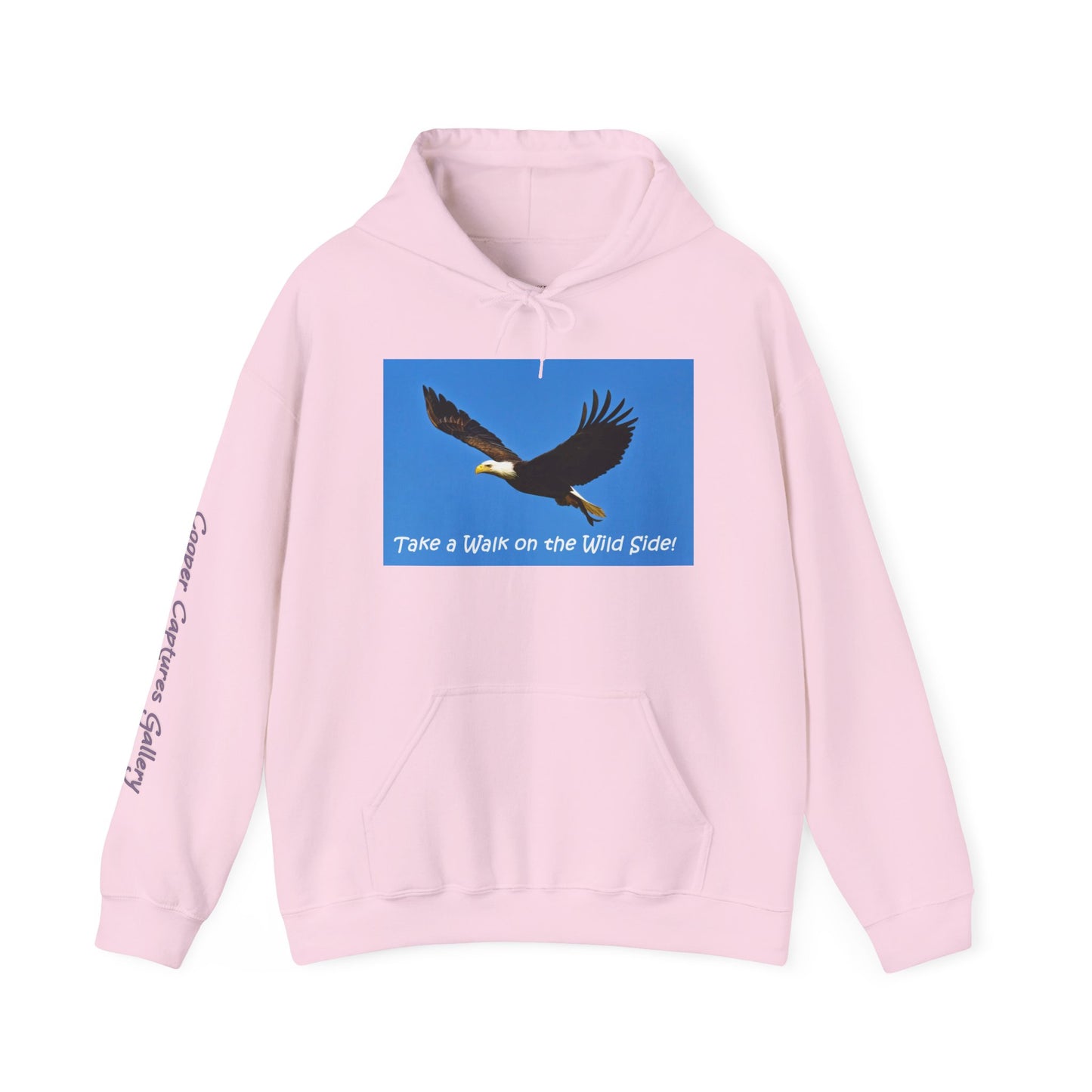American Bald Eagle in Flight - Heavy Blend™ Hooded Sweatshirt