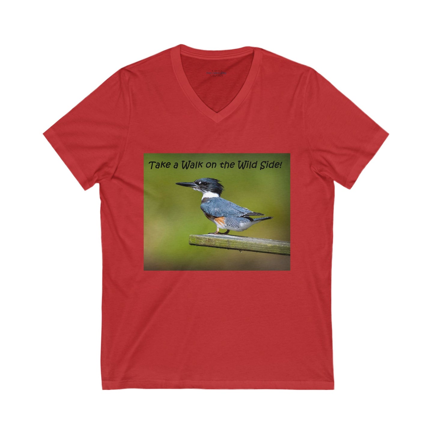 Noble Kingfisher sits watching for prey - V-Neck Tee-shirt