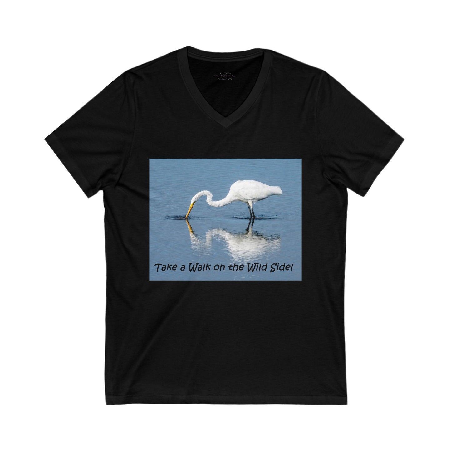 Regal Egret fishing for food - T-shirt