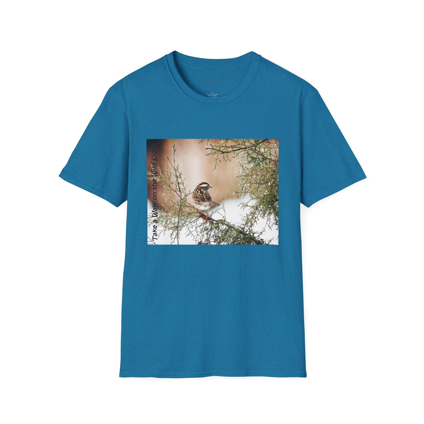 Sparrow sitting in an evergreen surrounded by snow - T-shirt