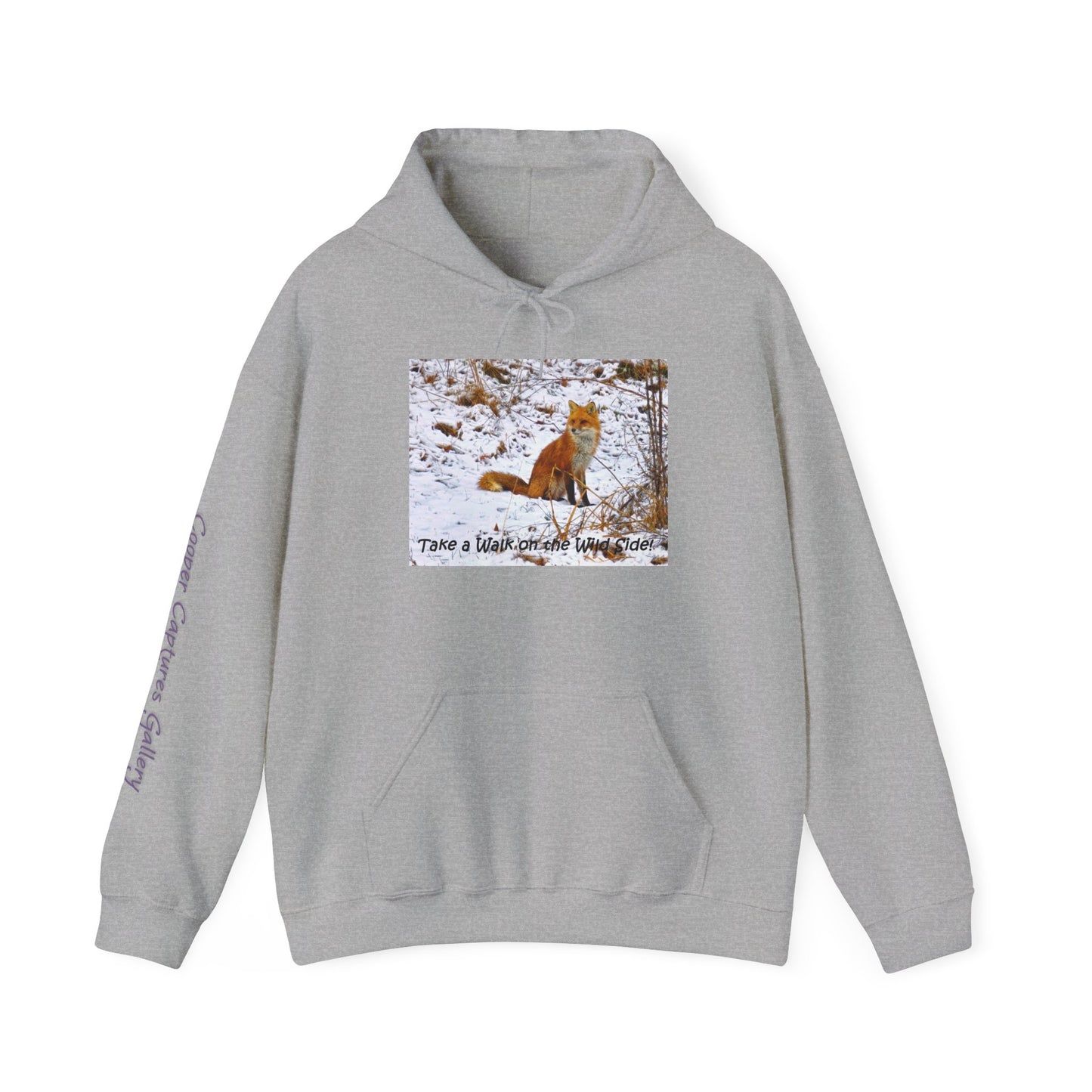 Red Fox in winter time - Heavy Blend™ Hooded Sweatshirt