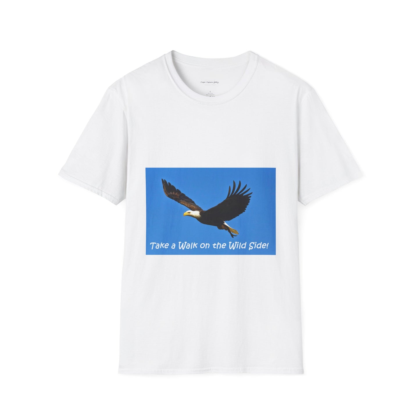 American Bald Eagle in flight - T-shirt