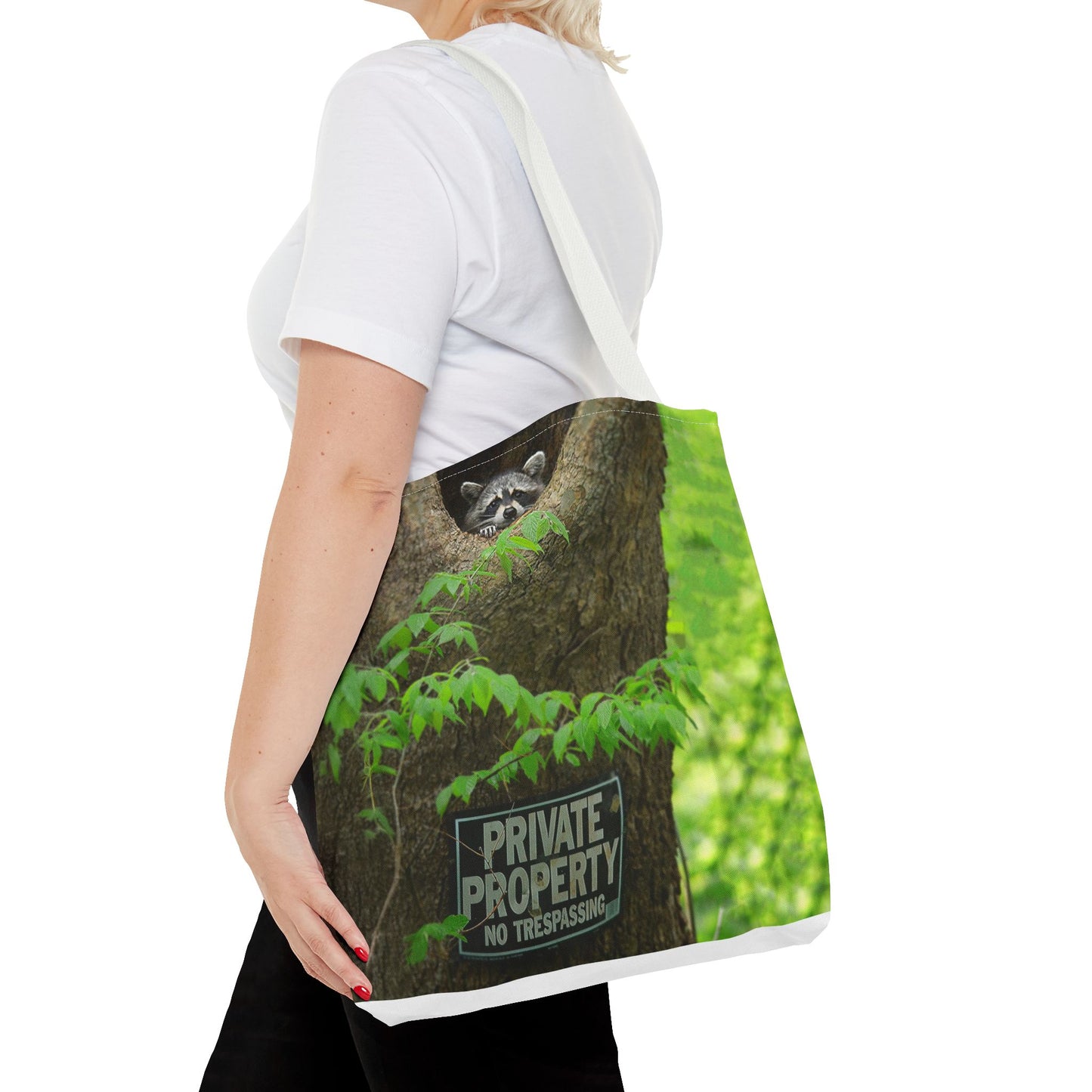 Whimsical Raccoon Tote Bag – Nature Lover’s Eco-Friendly Bag