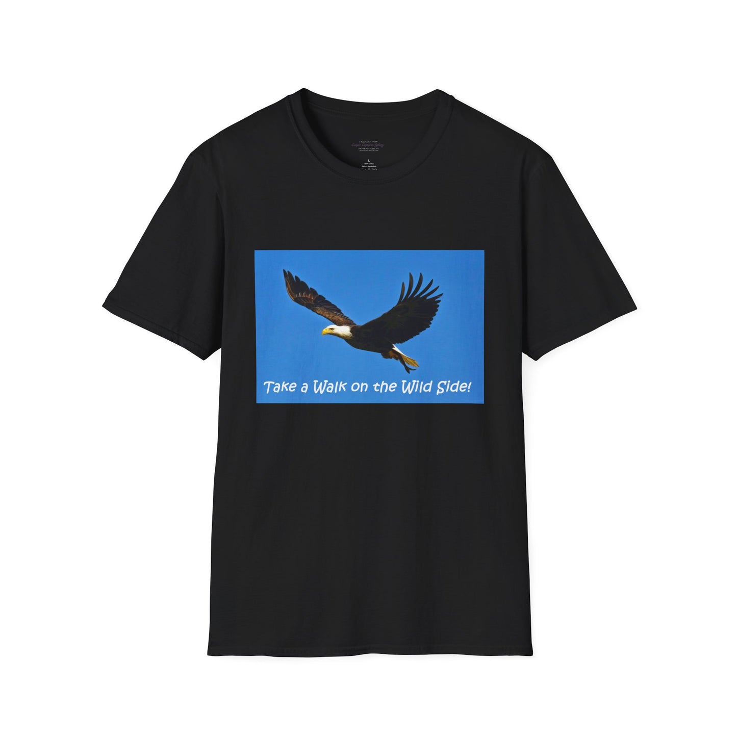 American Bald Eagle in flight - T-shirt