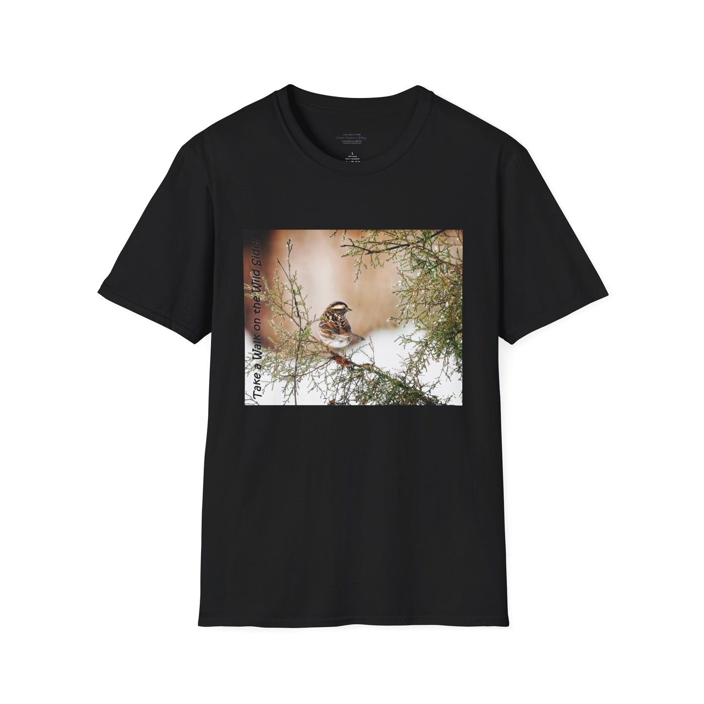Sparrow sitting in an evergreen surrounded by snow - T-shirt