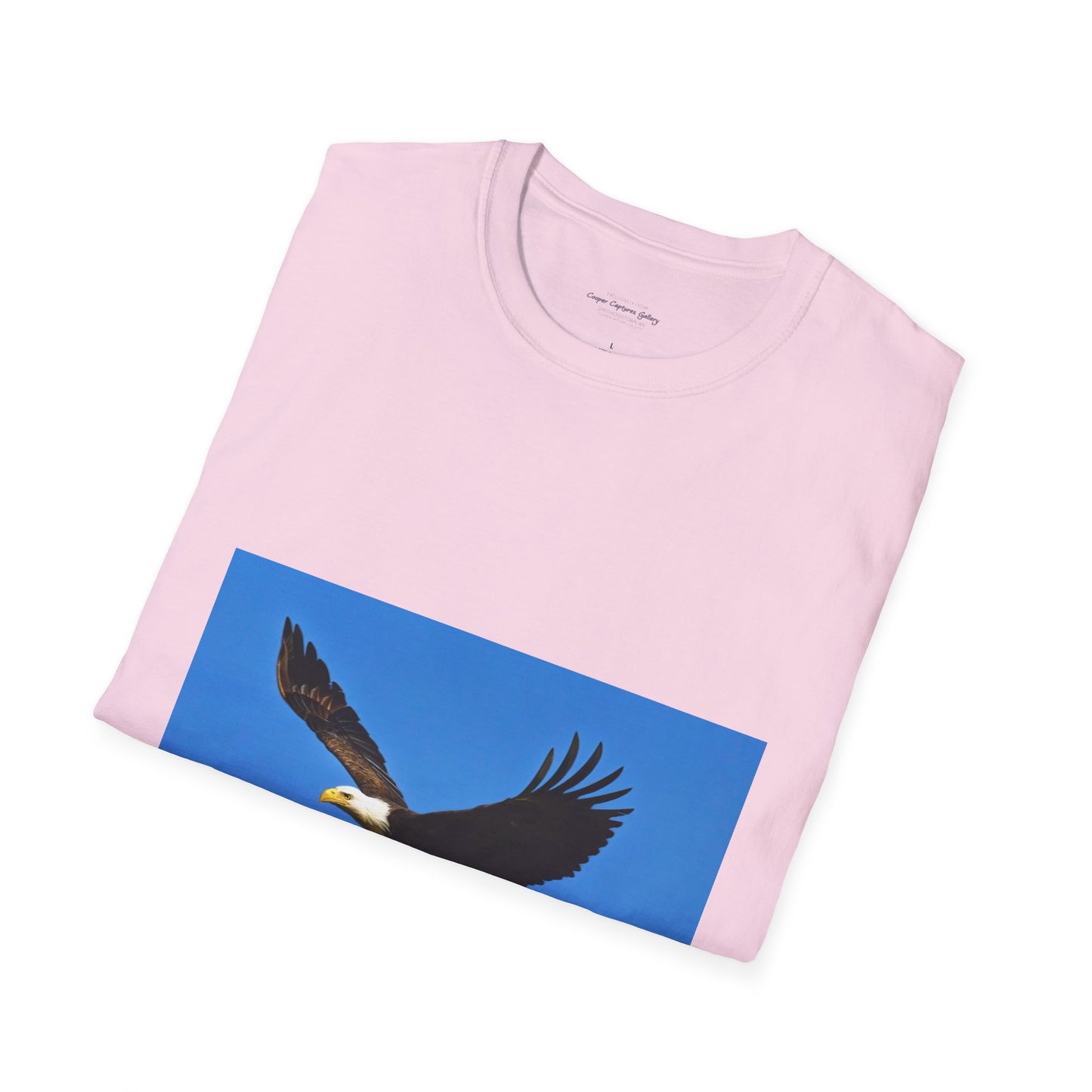 American Bald Eagle in flight - T-shirt