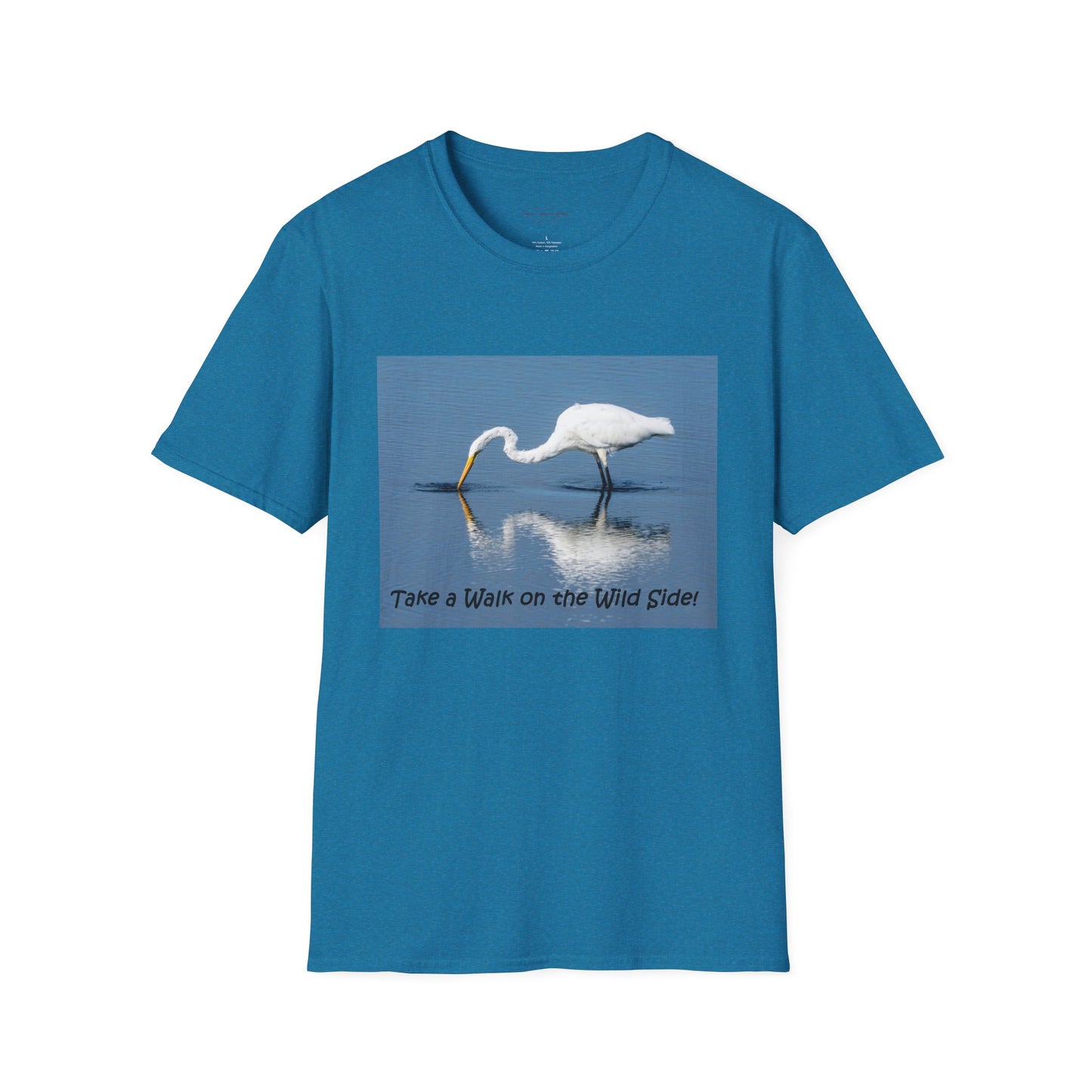 Regal Egret fishing for food - T-shirt