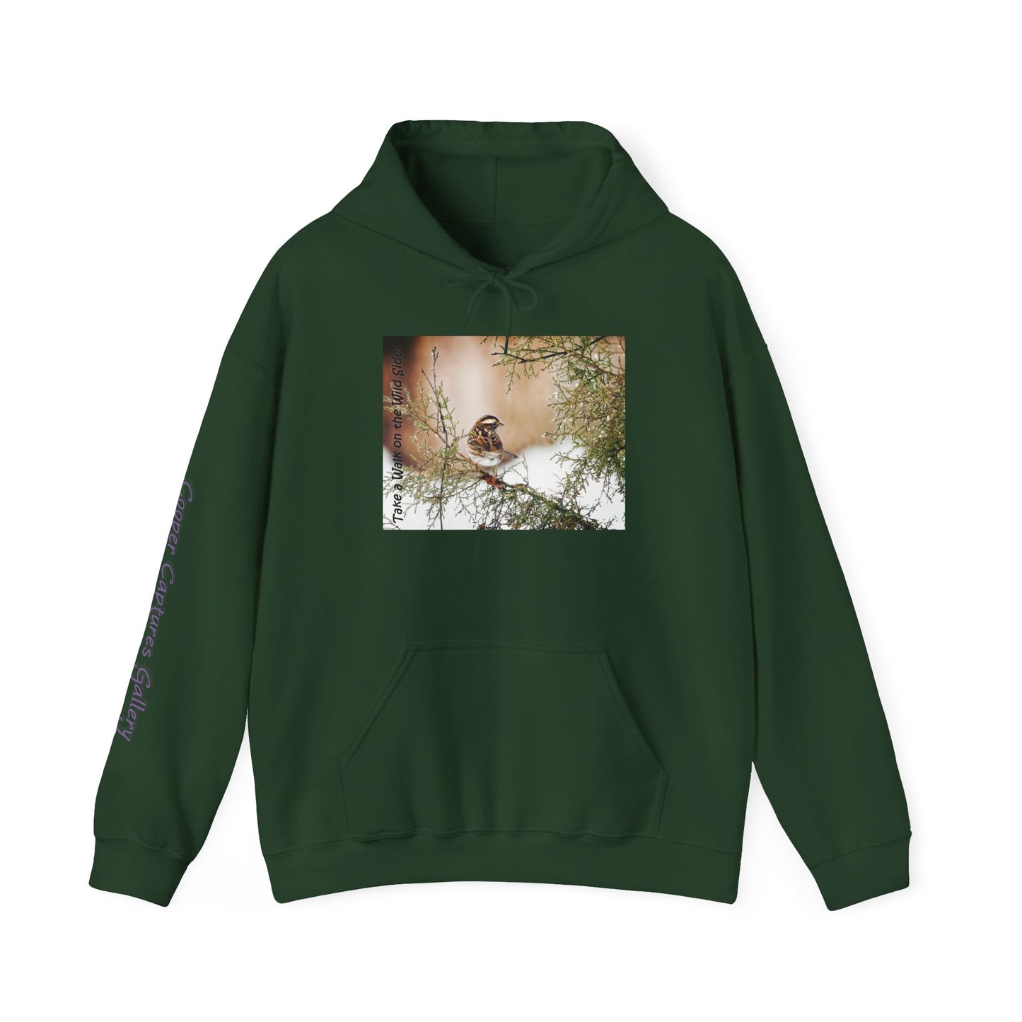 Sparrow in an evergreen with snow - Heavy Blend™ Hooded Sweatshirt